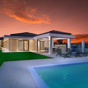 villa-rhea.in-istria.net/