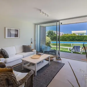  Villa Blue H - - 10 Min Walk To The